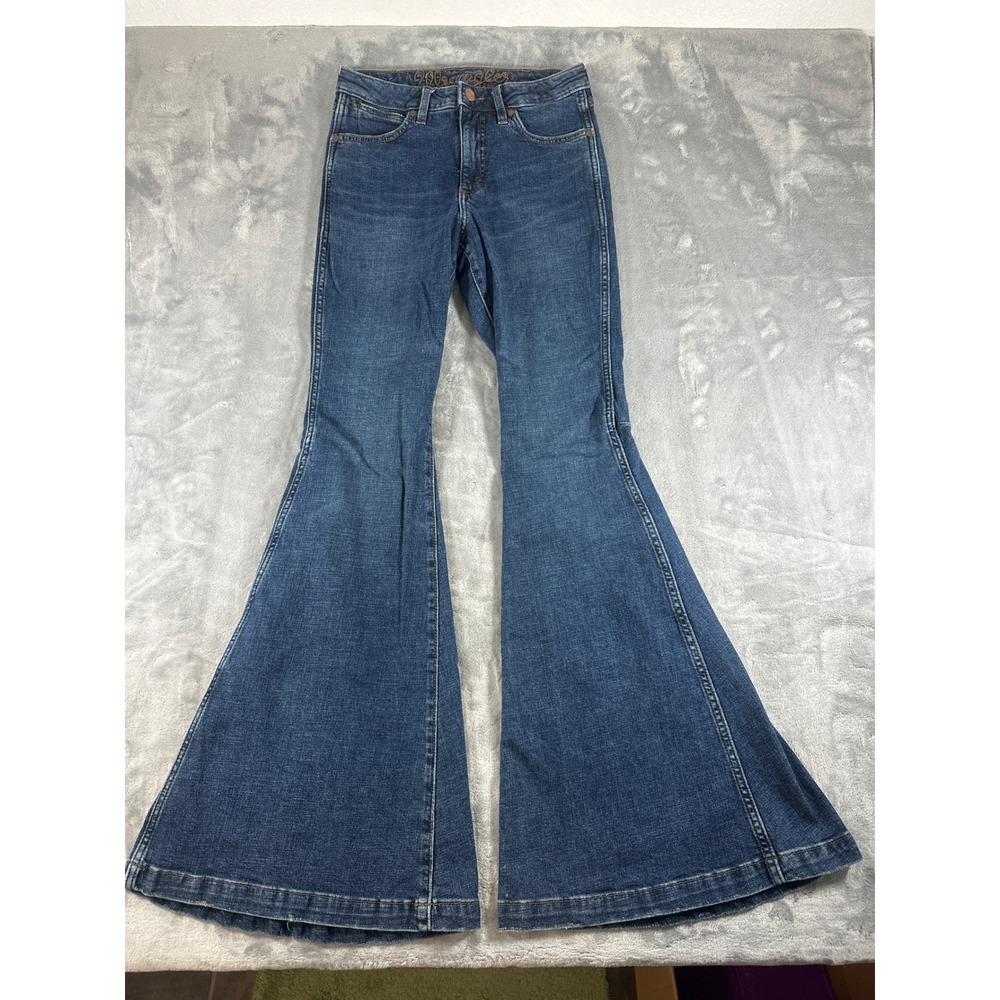 Wrangler 70s High Rise Flare Jeans Medium Wash Bell Bottom Denim 27x36